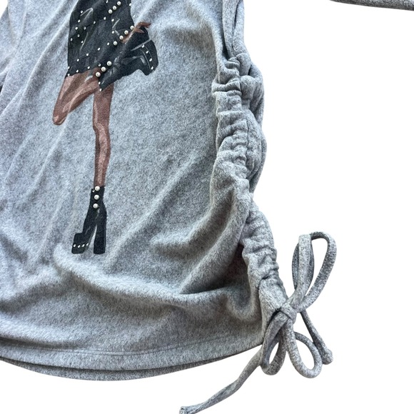 Love and Lace Gray Sweater with Fashion Graphic - Picture 9 of 16